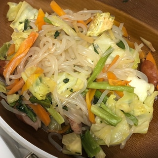 ダイエットの味方‼野菜たっぷりこんにゃく麺